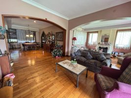 House 6 Rooms for Sale Olivos Buenos Aires