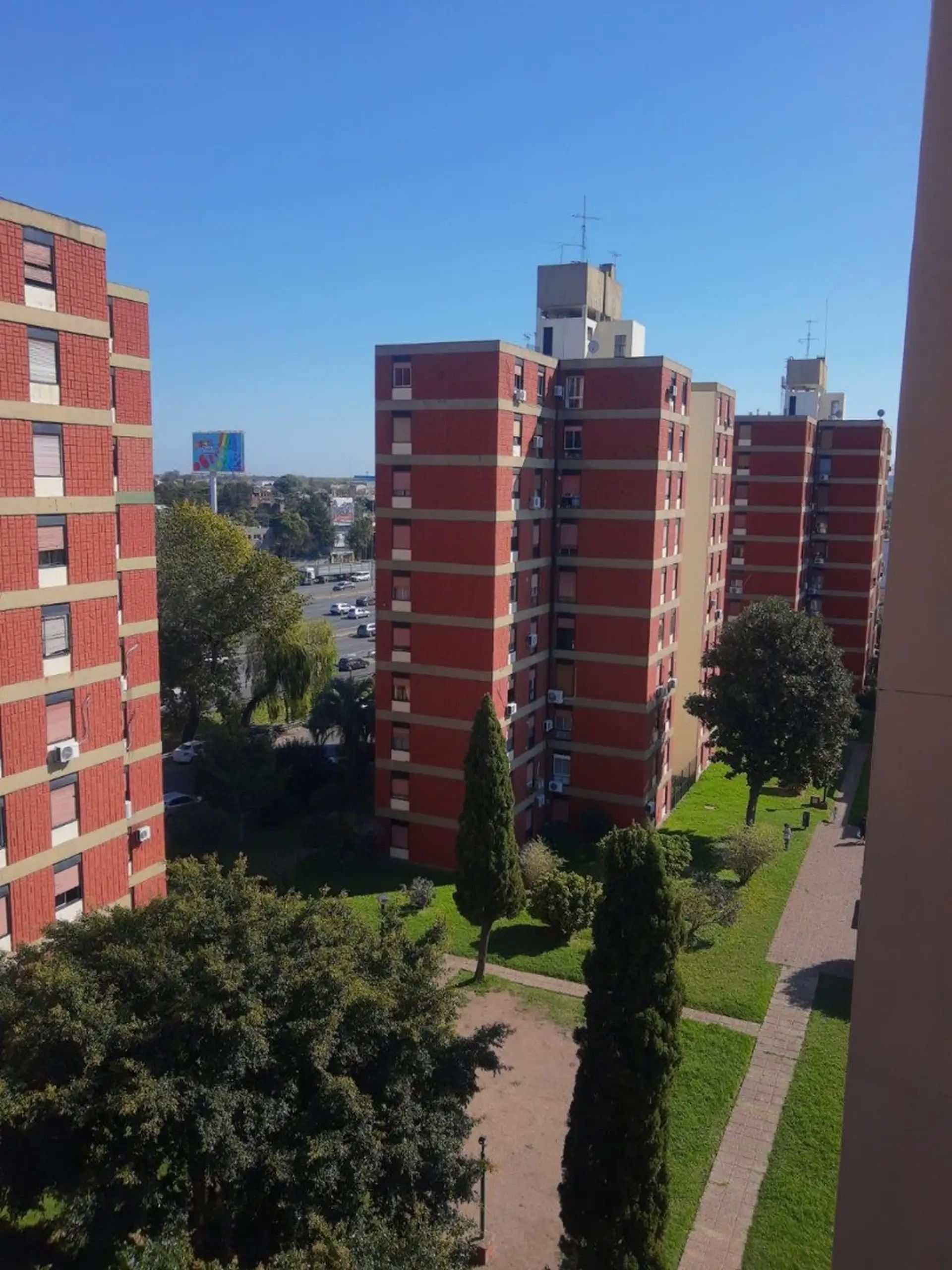 3-room rental in Olivos with Panamericana access