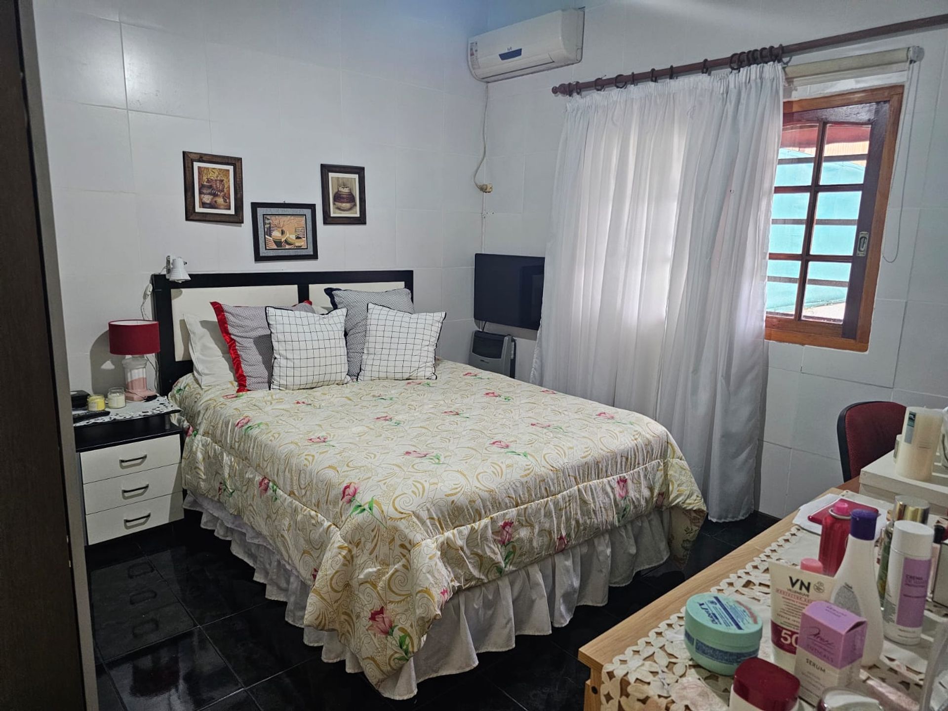 Casa Multifamiliar-2 Casas Lote 400 M2 Martinez