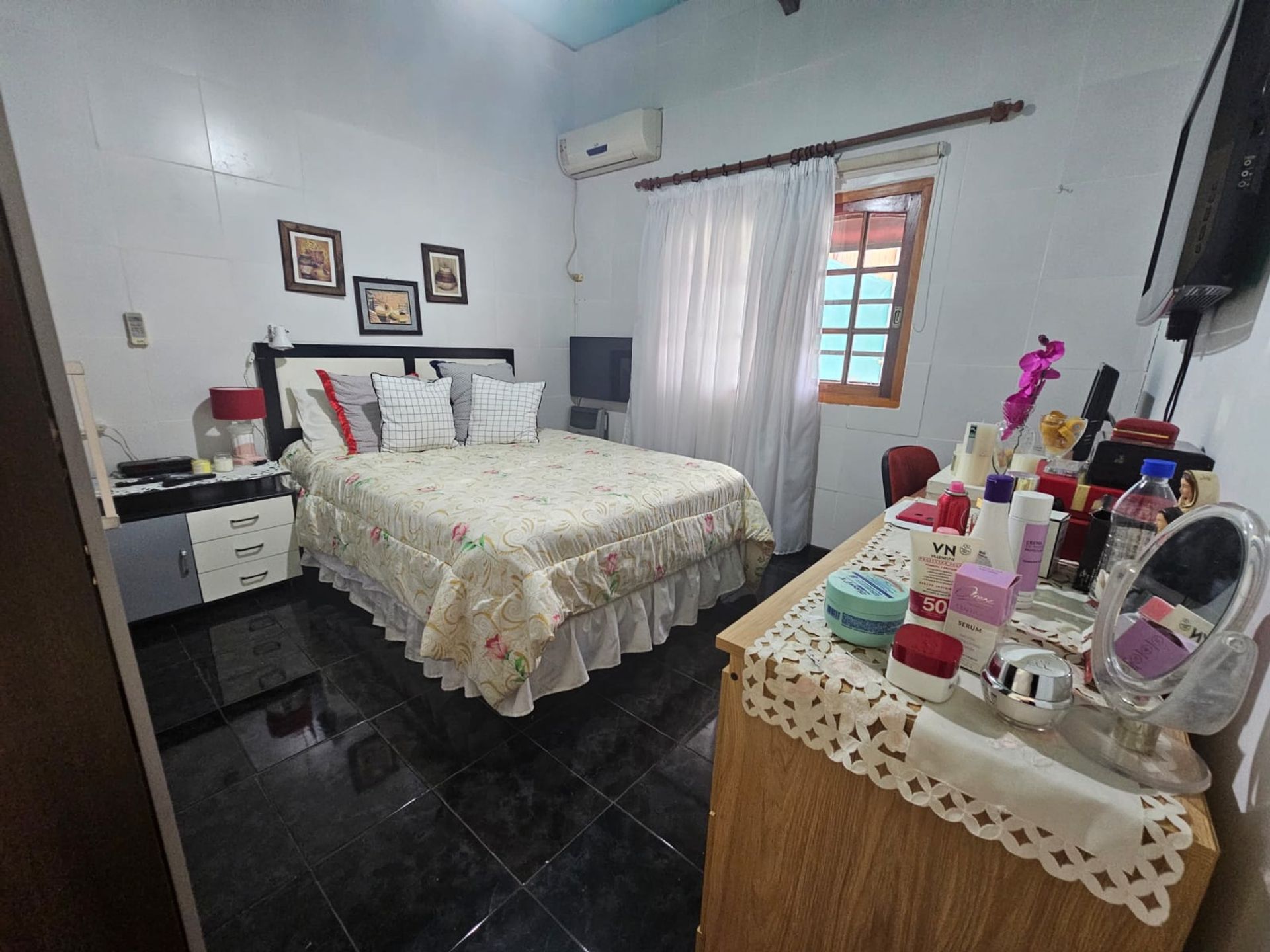 Casa Multifamiliar-2 Casas Lote 400 M2 Martinez