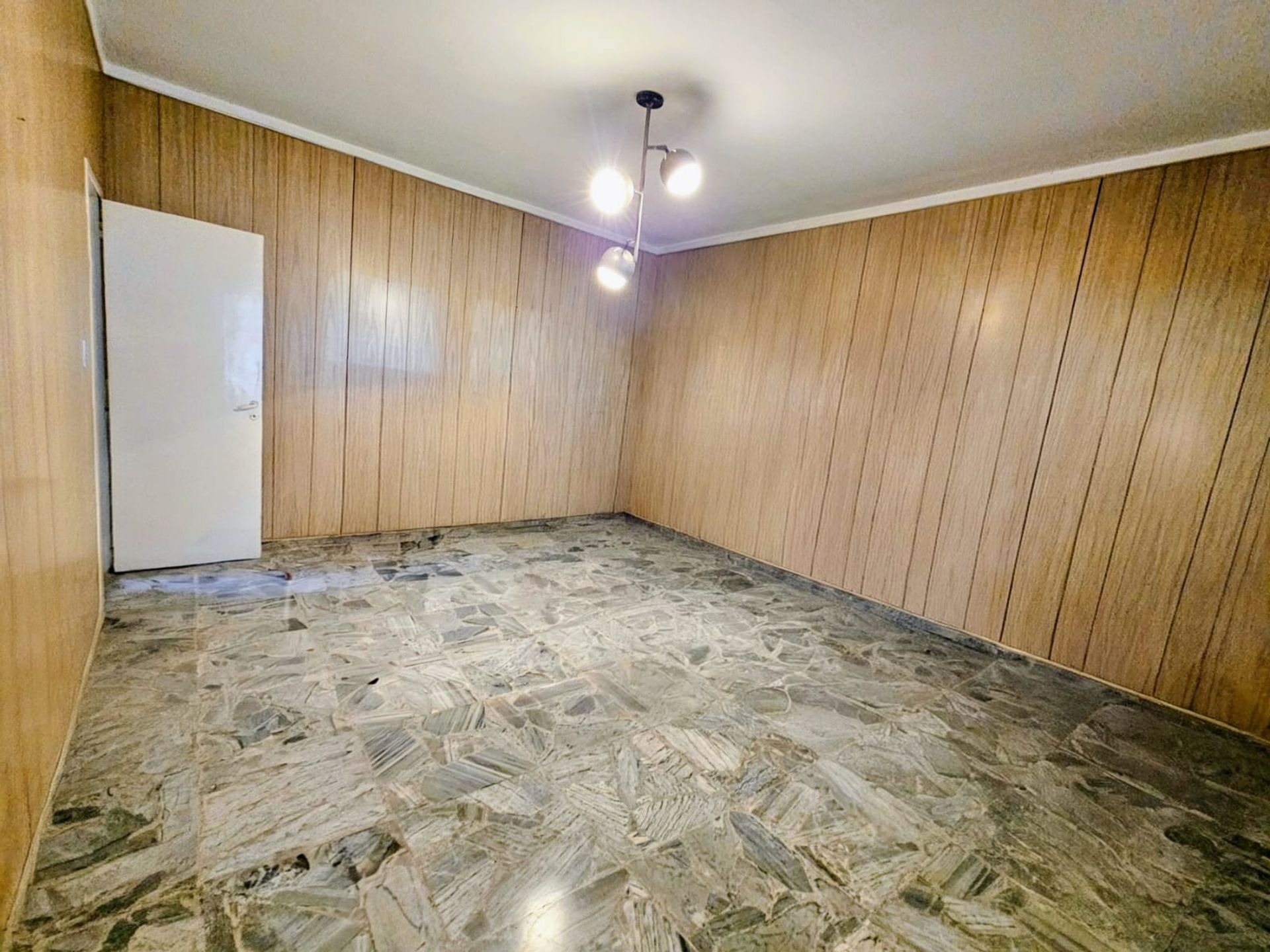 Casa Multifamiliar-2 Casas Lote 400 M2 Martinez