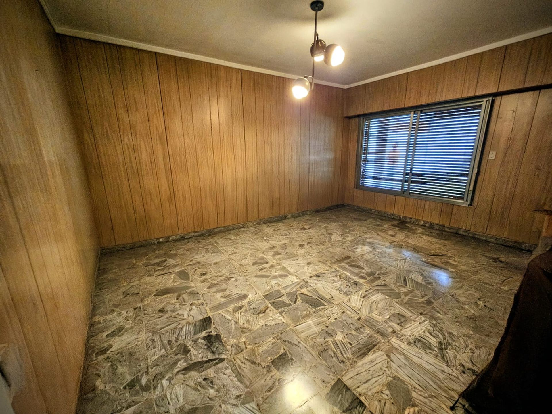 Casa Multifamiliar-2 Casas Lote 400 M2 Martinez