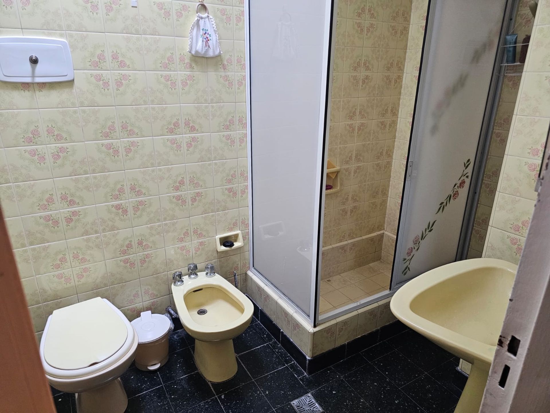 Casa Multifamiliar-2 Casas Lote 400 M2 Martinez