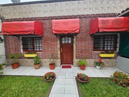 Casa Multifamiliar-2 Casas Lote 400 M2 Martinez