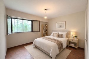 Venta 3 Ambientes Planta Baja C/Jardin Y Cochera