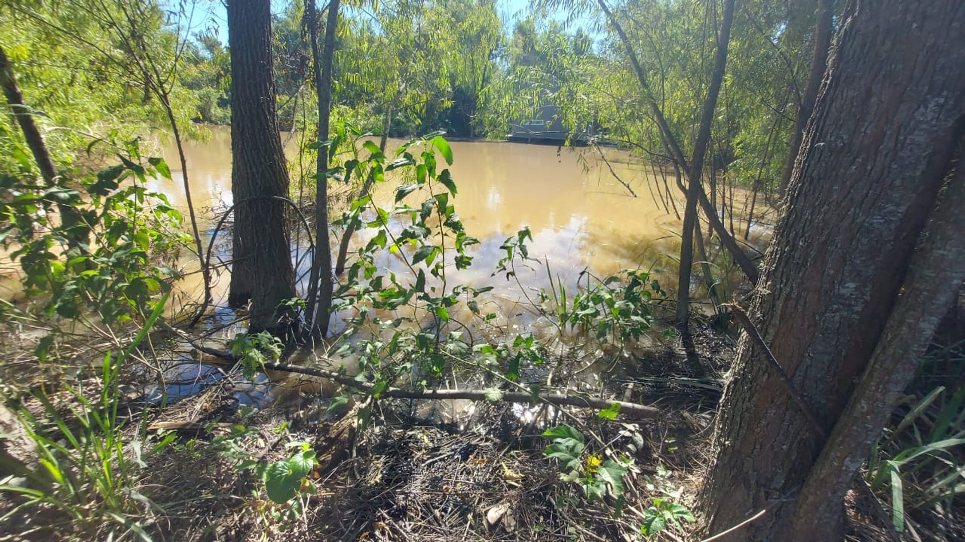 Lote frente al agua maschwitz escobar