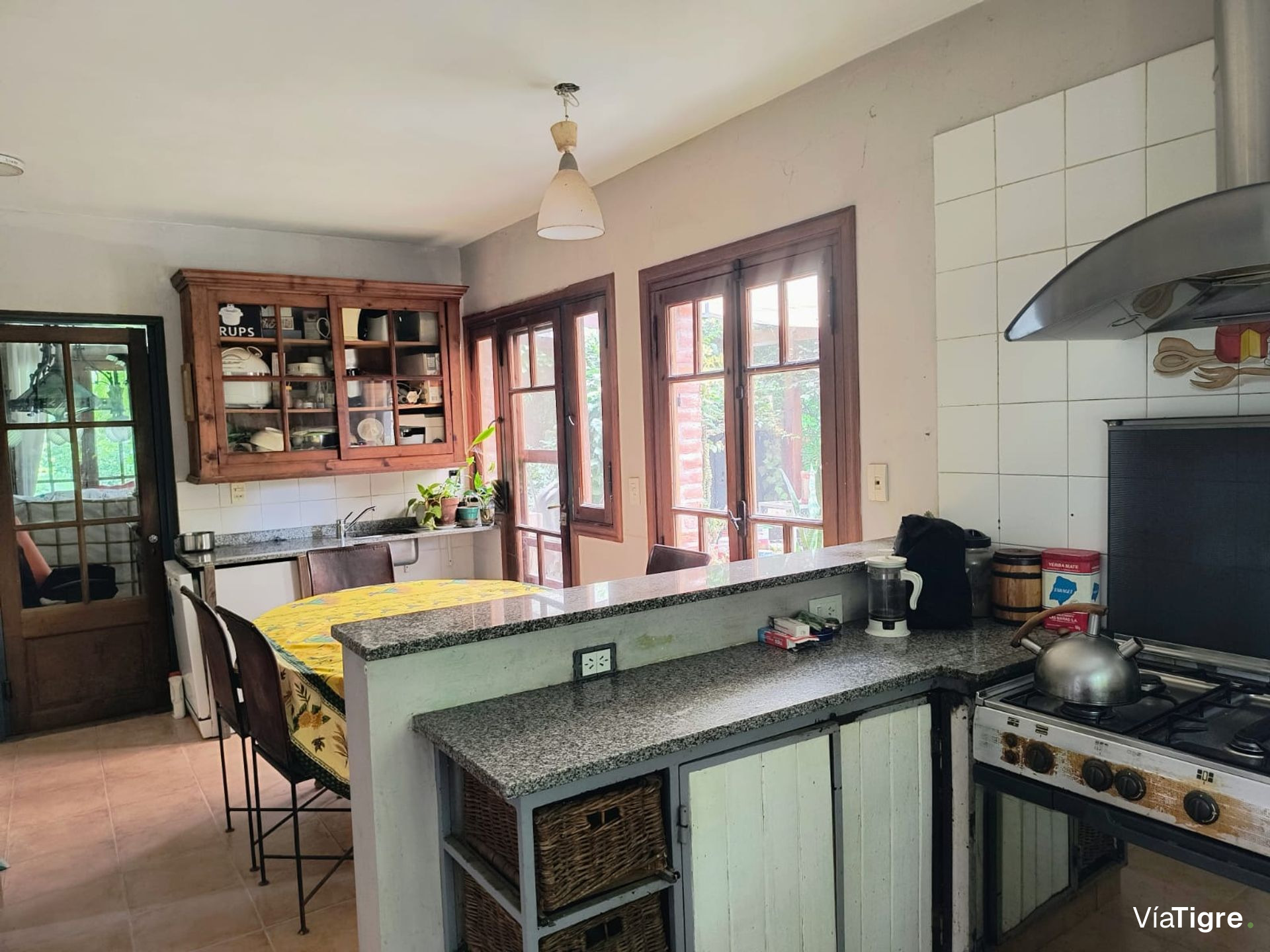 VENTA CASA 6 amb con Pileta Jardin. TIGRE CHICO