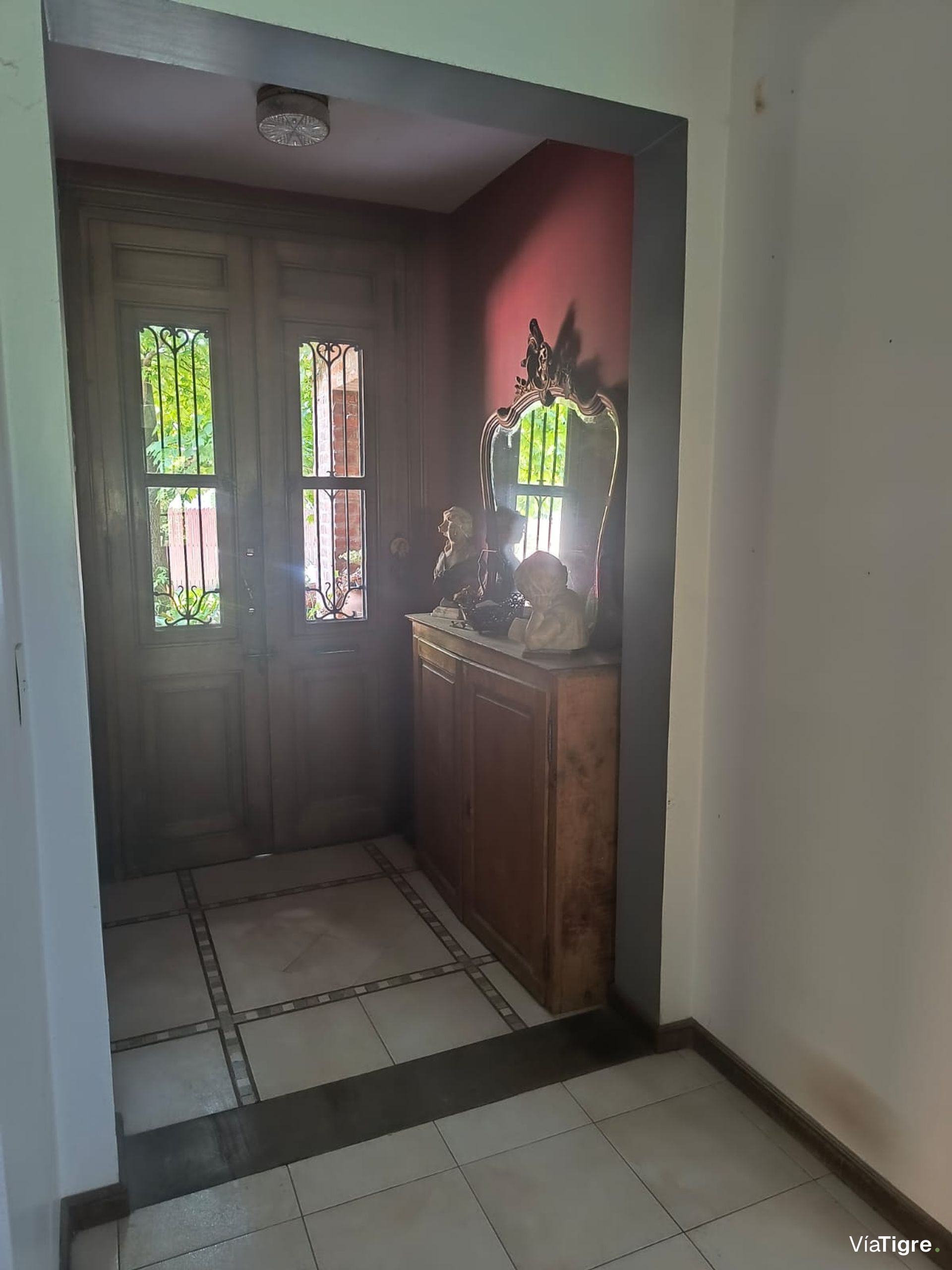 VENTA CASA 6 amb con Pileta Jardin. TIGRE CHICO