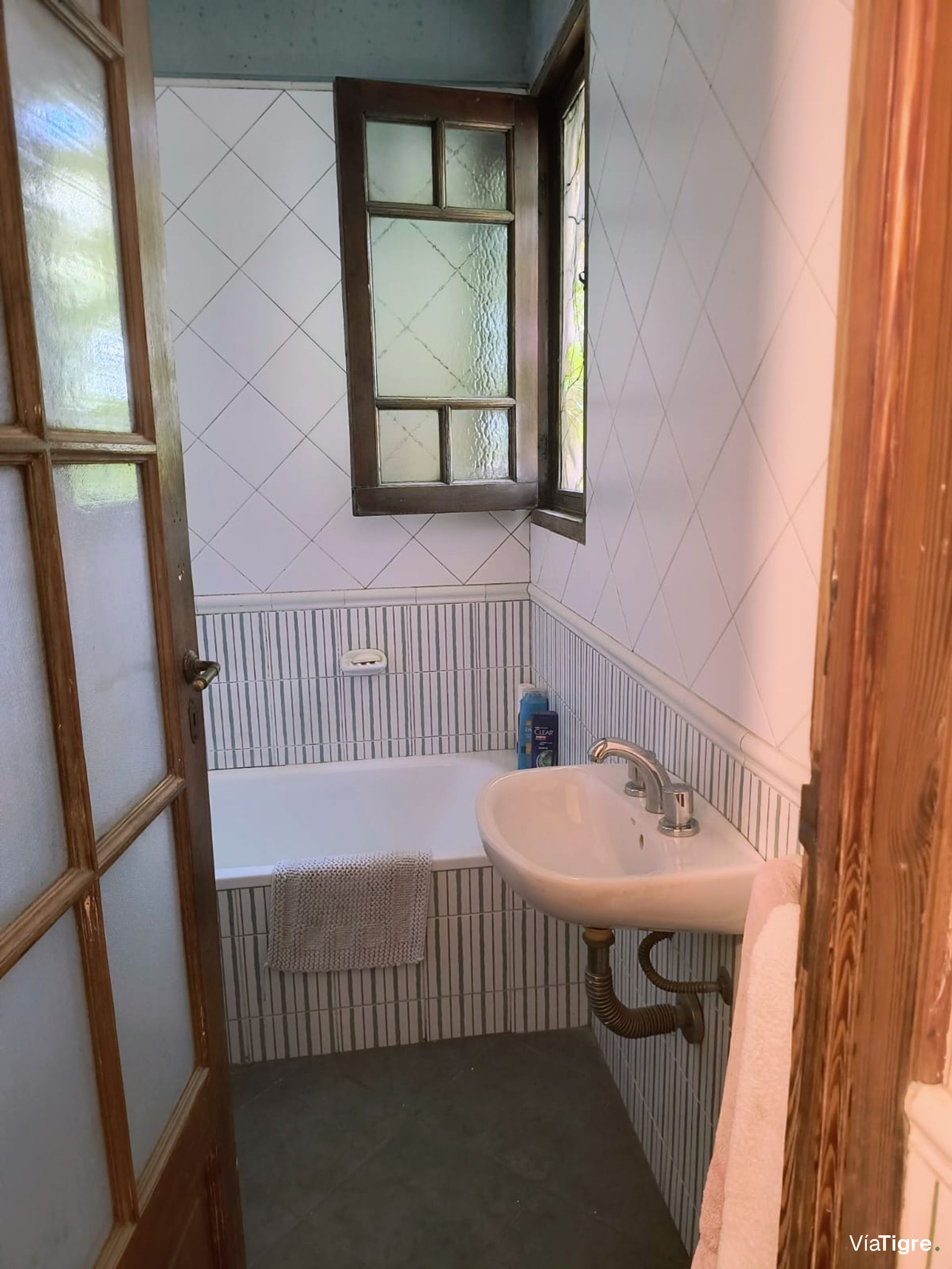 VENTA CASA 6 amb con Pileta Jardin. TIGRE CHICO