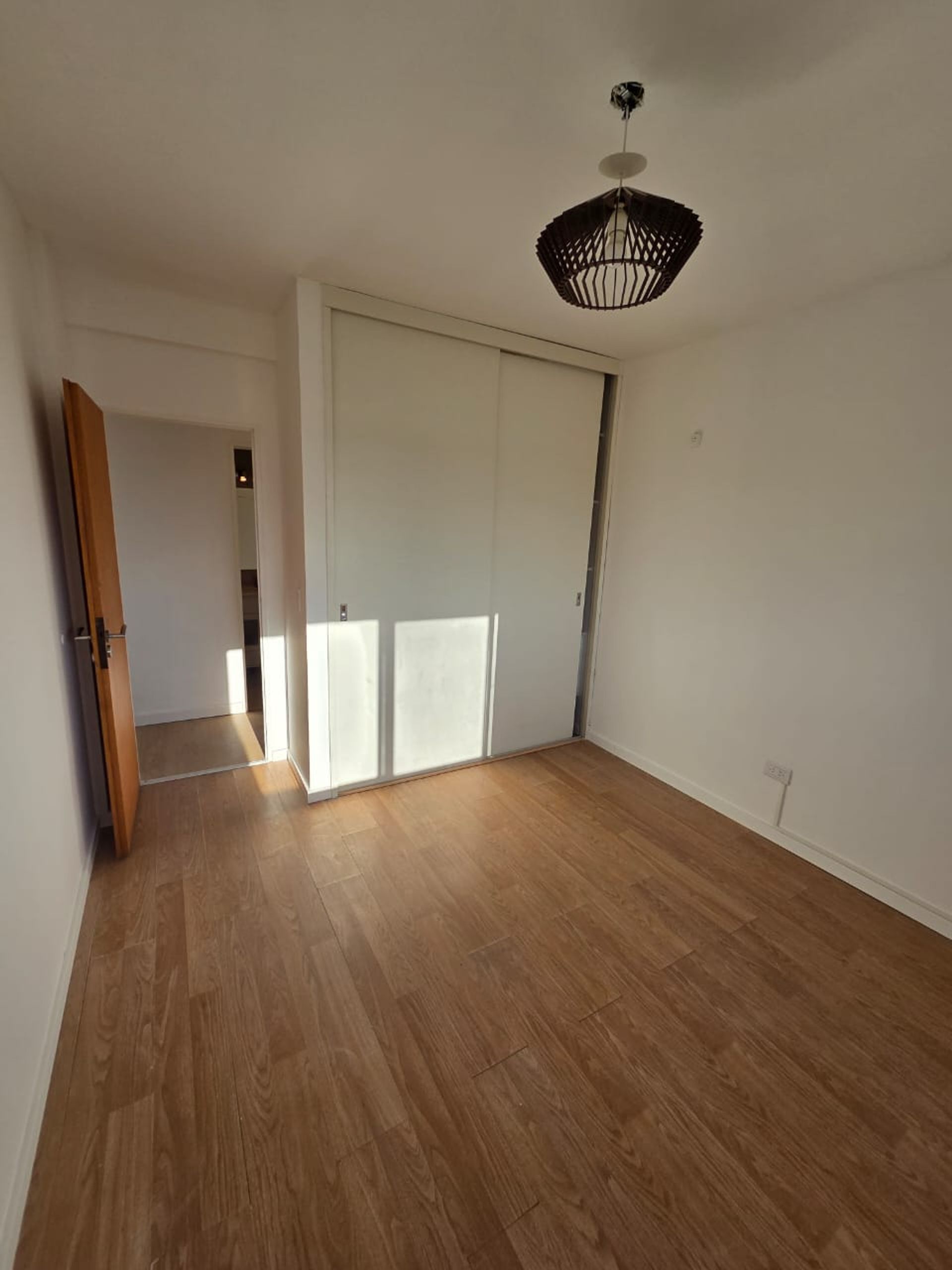 Tres Ambientes En Alquiler C/Cochera Y Amenities