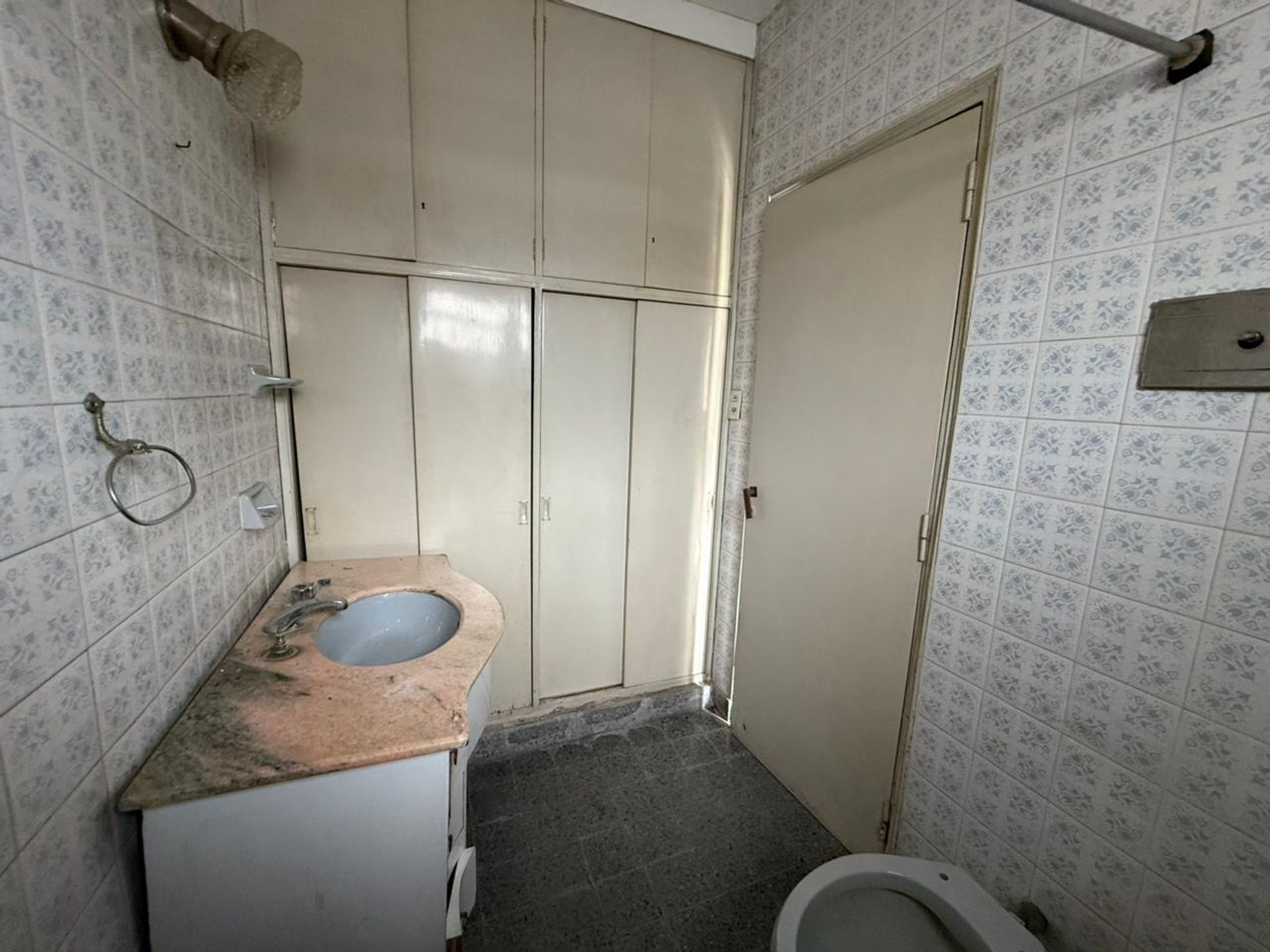 Casa Multifamiliar a refaccionar