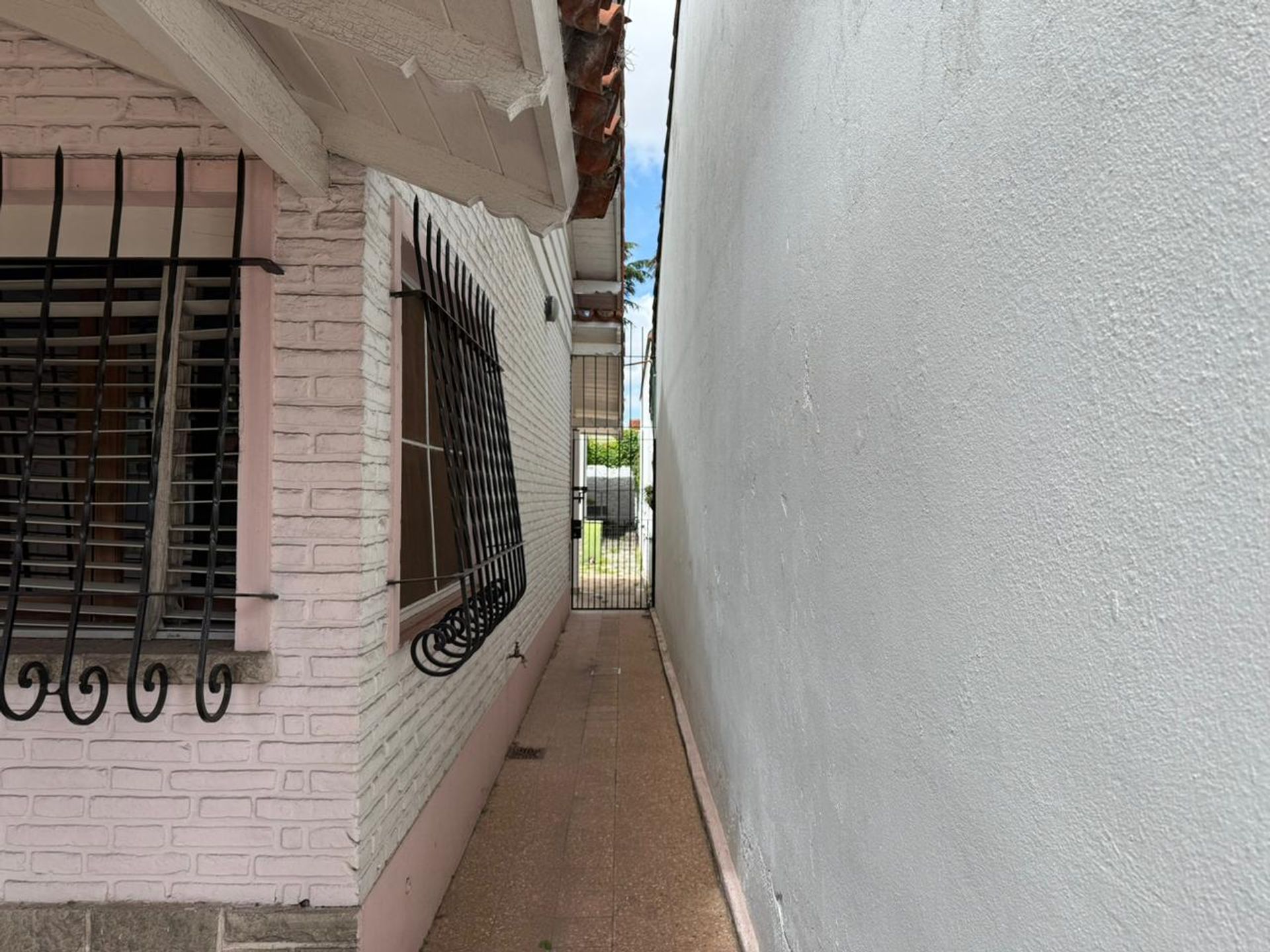 Casa Multifamiliar a refaccionar