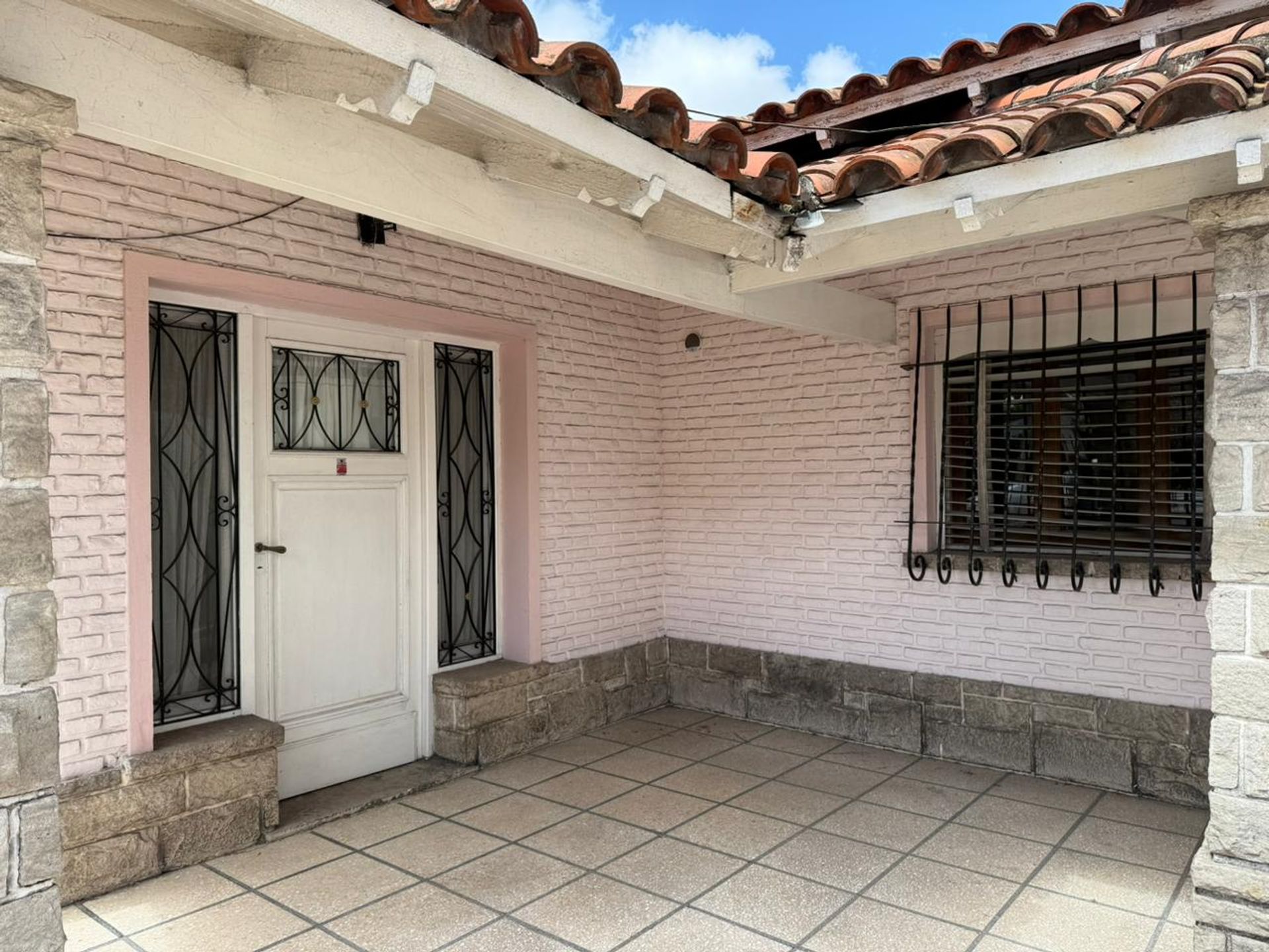 Casa Multifamiliar a refaccionar