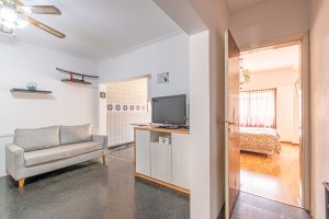 Venta Casa 4 Amb con Jardin y Quincho en Martinez