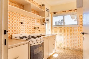 Juan de Garay 2400. 8 Piso.3 Amb .Balcon Olivos.