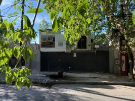 Venta Punta Chica, Duplex Con Jardín Y Pileta