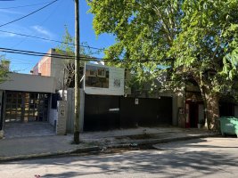 Venta Punta Chica, Duplex Con Jardín Y Pileta