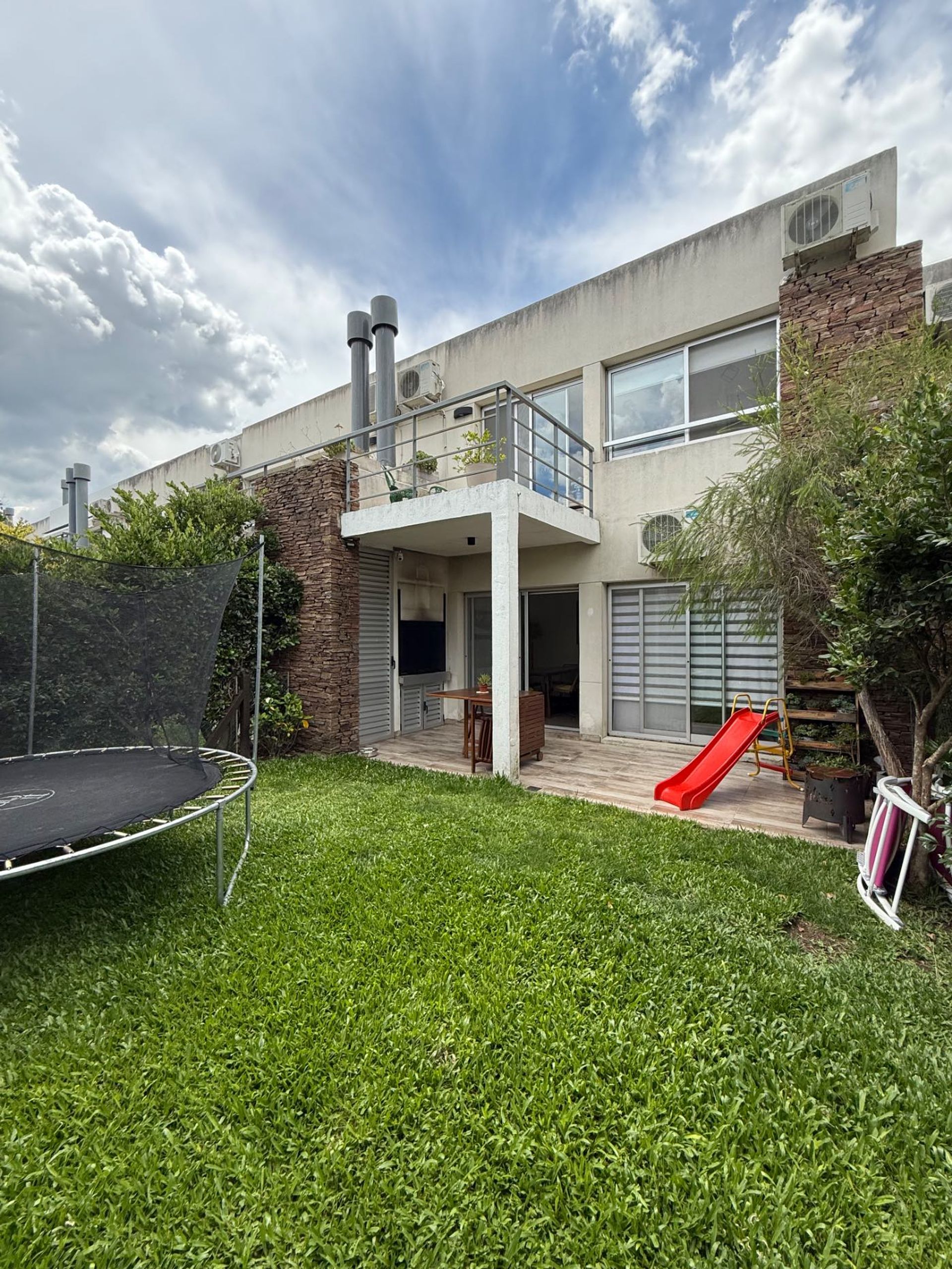 venta departamento duplex barrio Sendero, Nordelta