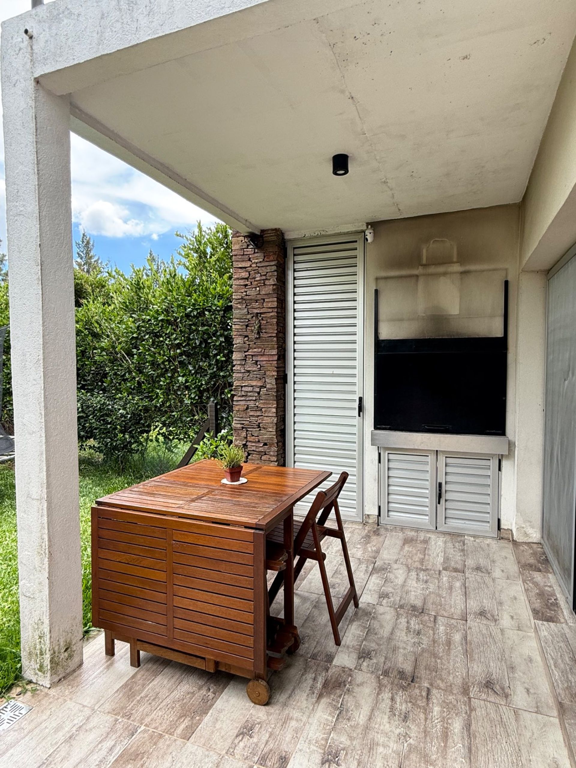 venta departamento duplex barrio Sendero, Nordelta