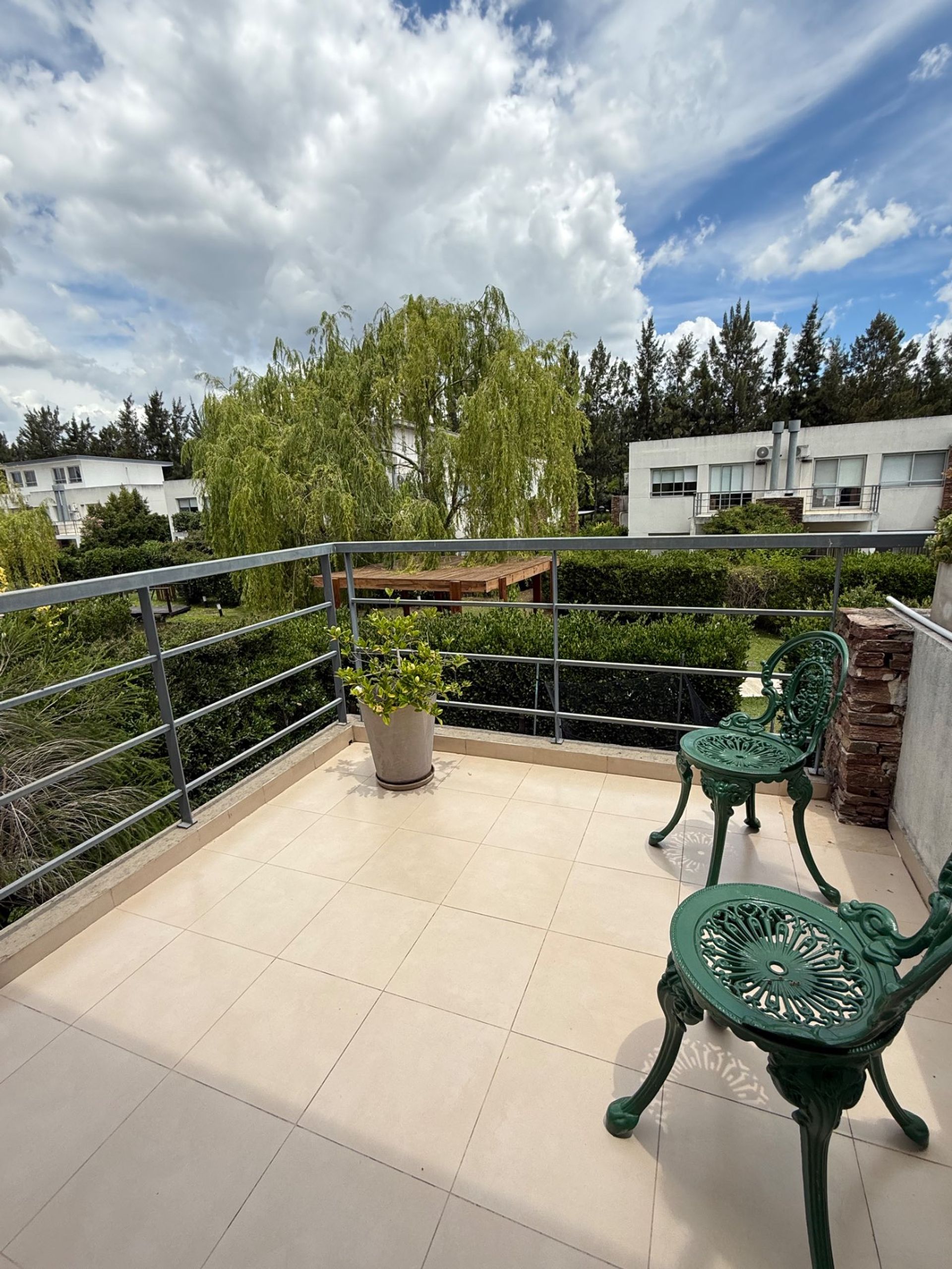 venta departamento duplex barrio Sendero, Nordelta