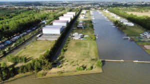 Lot with River Exit