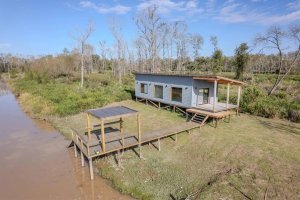Venta casa 2 ambientes en barrio náutico Albardón