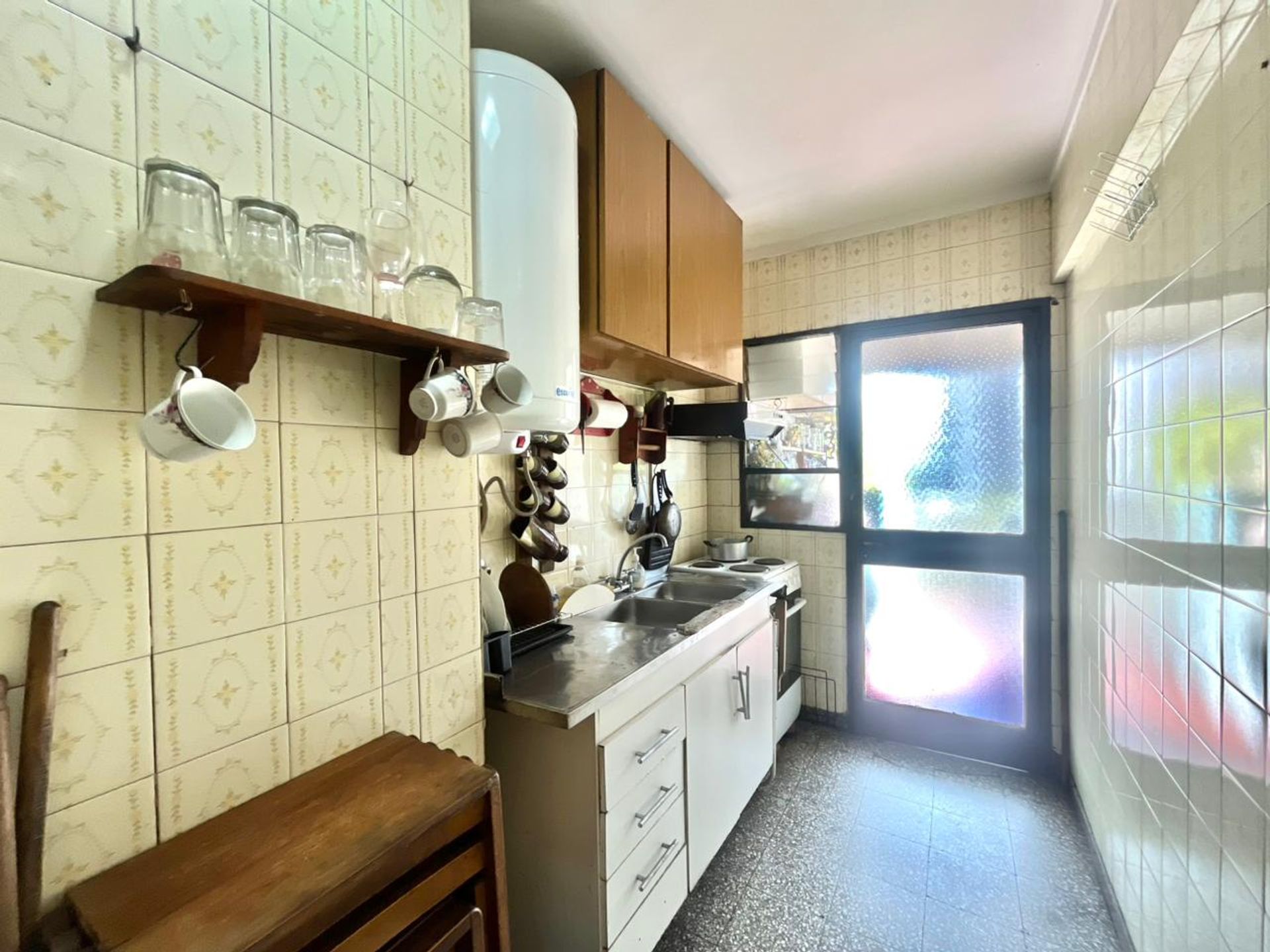 Venta Tres Ambientes Con Balcon Corrido Al Frente