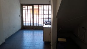 PH 2 ambientes EN VENTA OLIVOS LOCAL