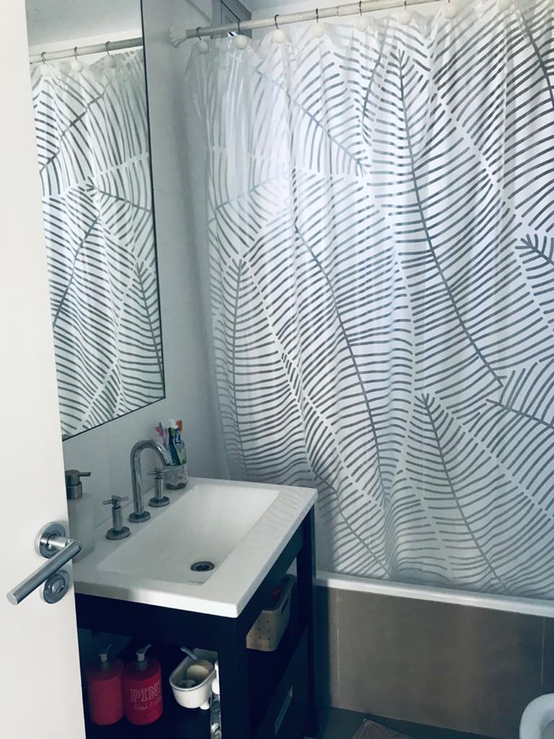 Pto. Escondido - Nordelta - Profesional o Vivienda