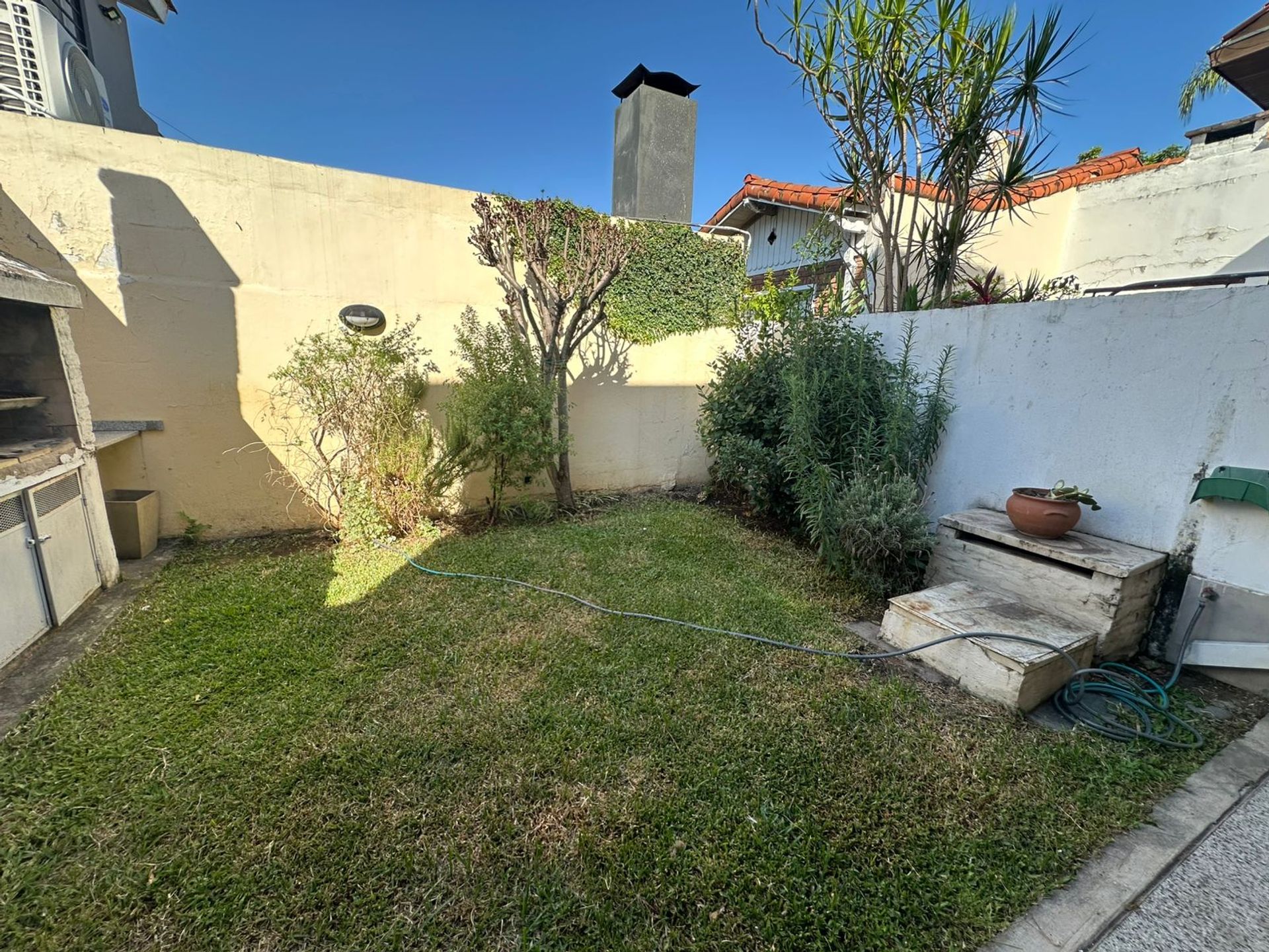 Duplex 5 Amb En Alquiler En Martinez Con Jardin