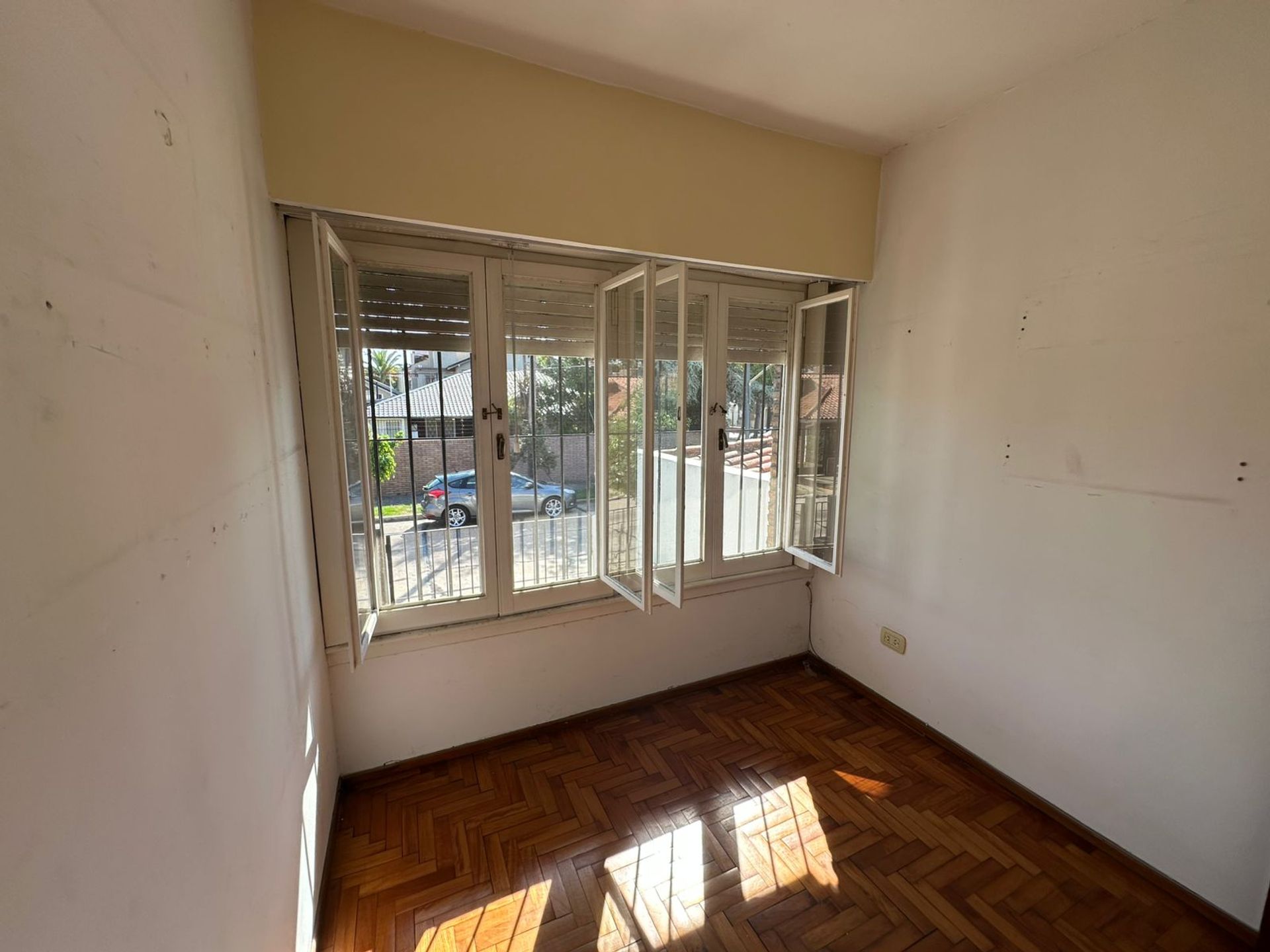 Duplex 5 Amb En Alquiler En Martinez Con Jardin