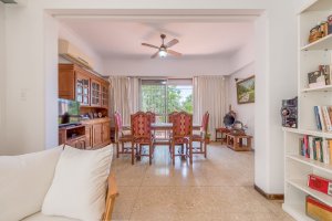 Apartment with grill, garage, terrace on Lopez Street