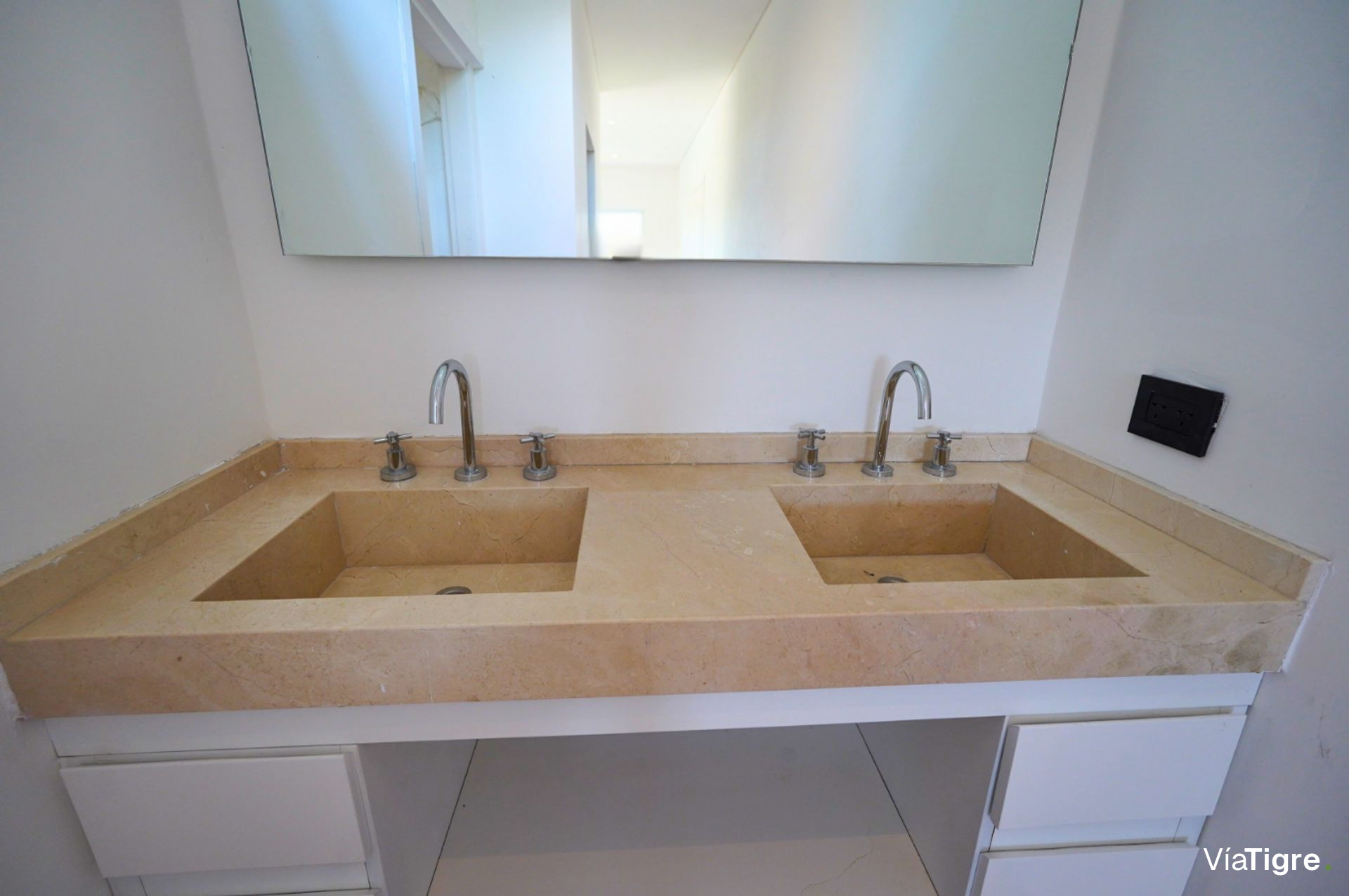 Casa 4Amb a Estrenar c/Amarra Propia - Boat Center