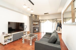 Casa En Venta Boulogne C/Jardin, Pileta Y Quincho!