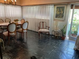 For Sale: Semi-basement 4-room Apartment with Garage and Pool