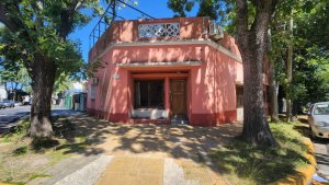 Casa En Venta 5 Ambientes Con Terraza En Olivos