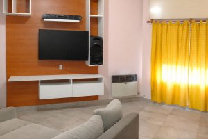 Sale: 4-room house, Victoria, terrace with grill