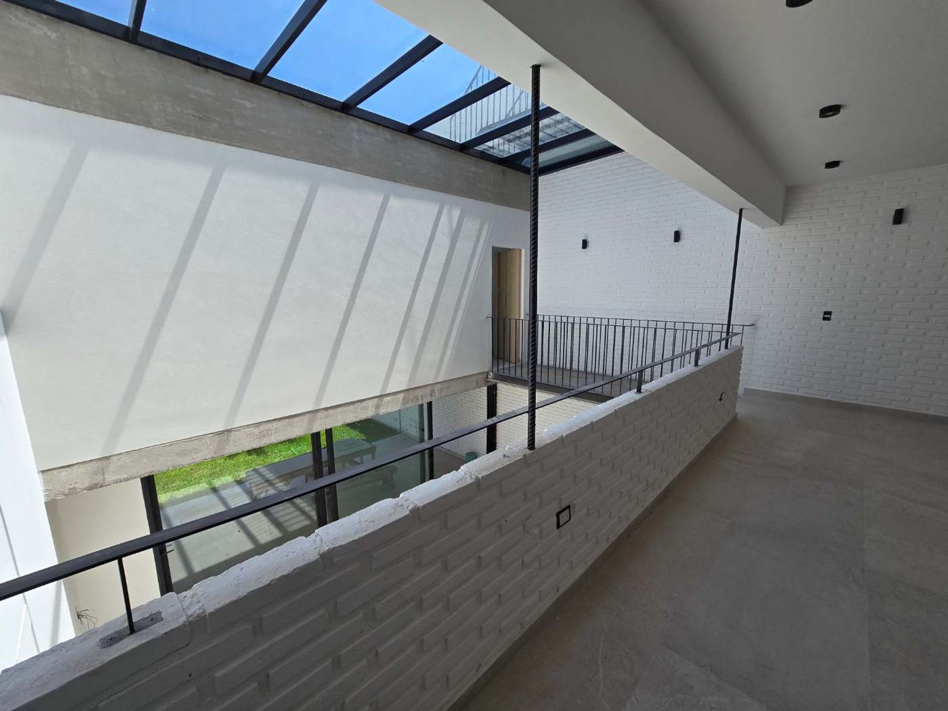 Venta Triplex Con Jardin Y Pileta En San Isidro