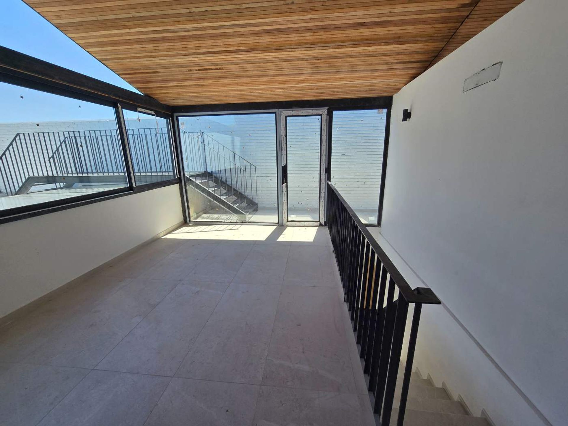 Venta Triplex Con Jardin Y Pileta En San Isidro