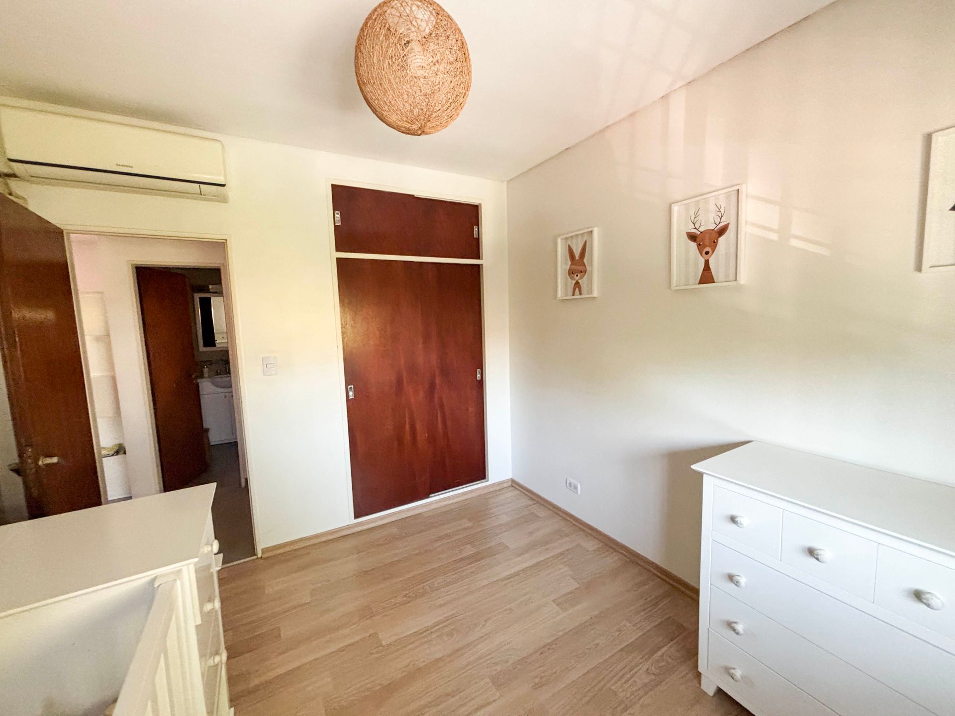 Venta Casa 4 Ambientes Martínez Jardín Parrilla