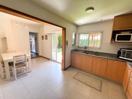 4-Room House with Garden and Grill