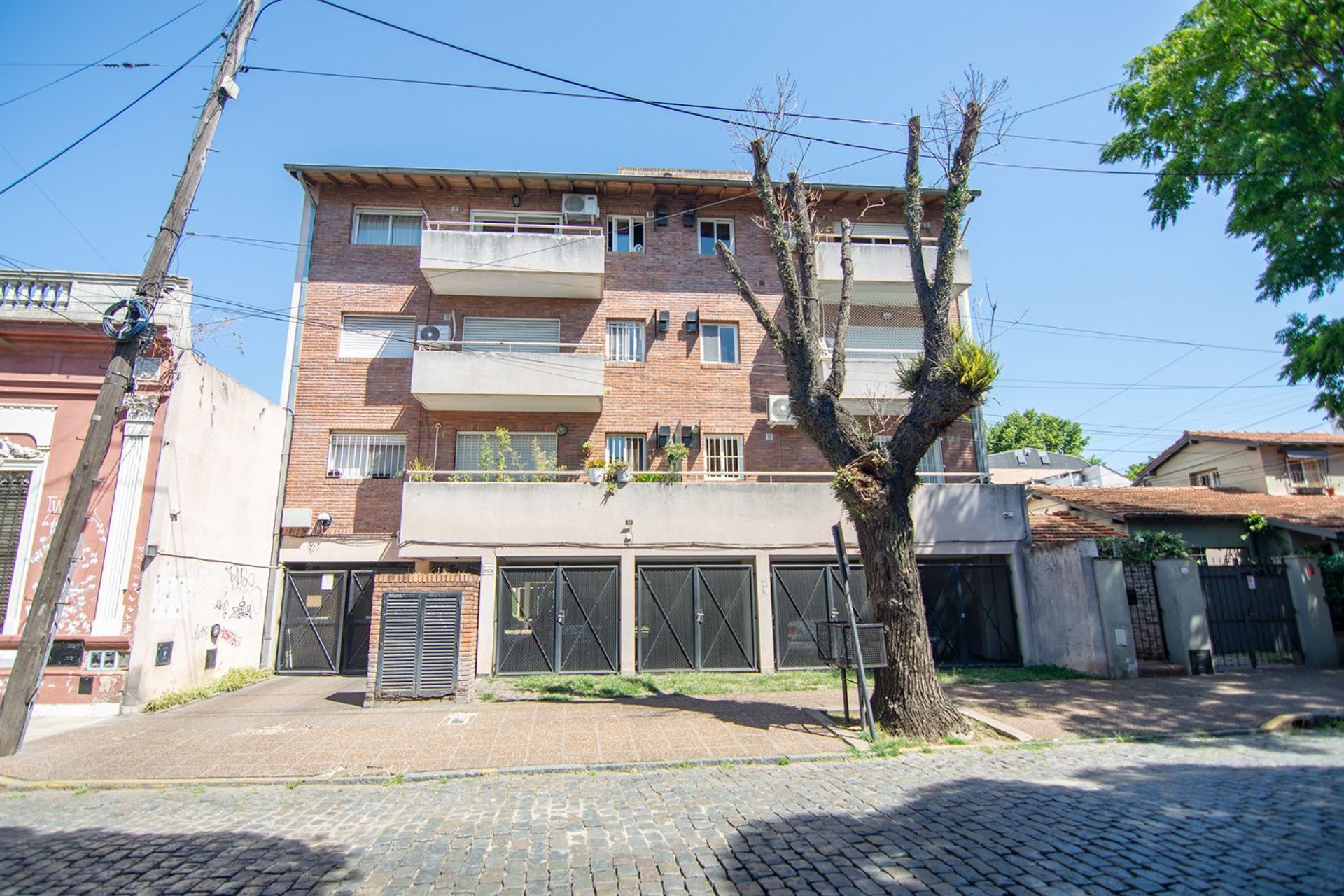 Alquiler Departamento 2 amb c/cochera San Isidro