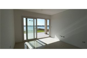 Apartment for Sale 2 Rooms Garden Agua Benavidez