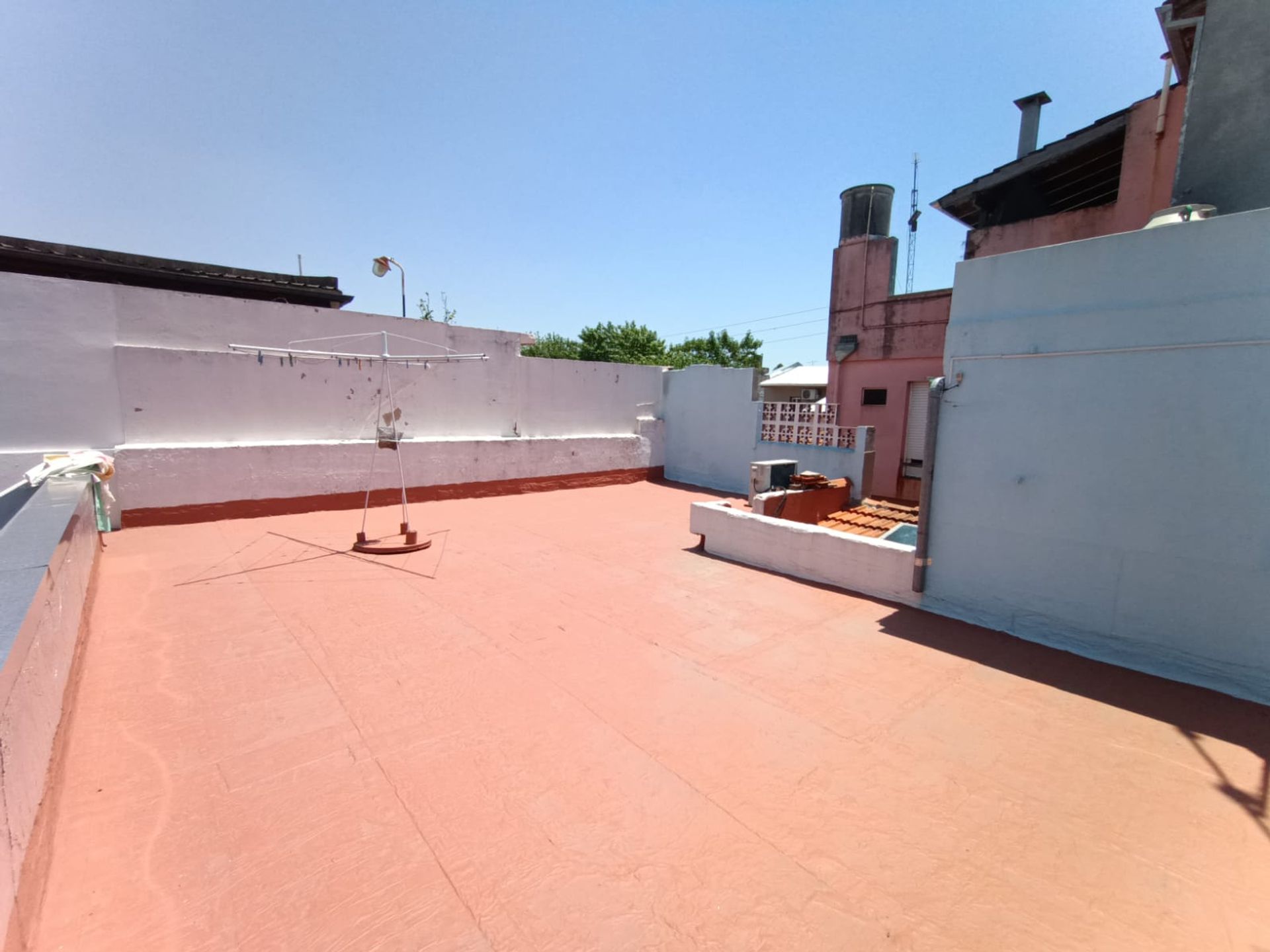 Venta Ph Beccar 3 ambientes cochera y monoambiente