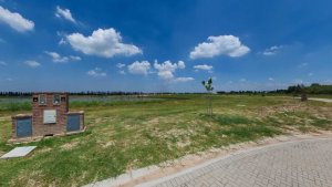 Nautical Lot with Own Mooring · Premium Location