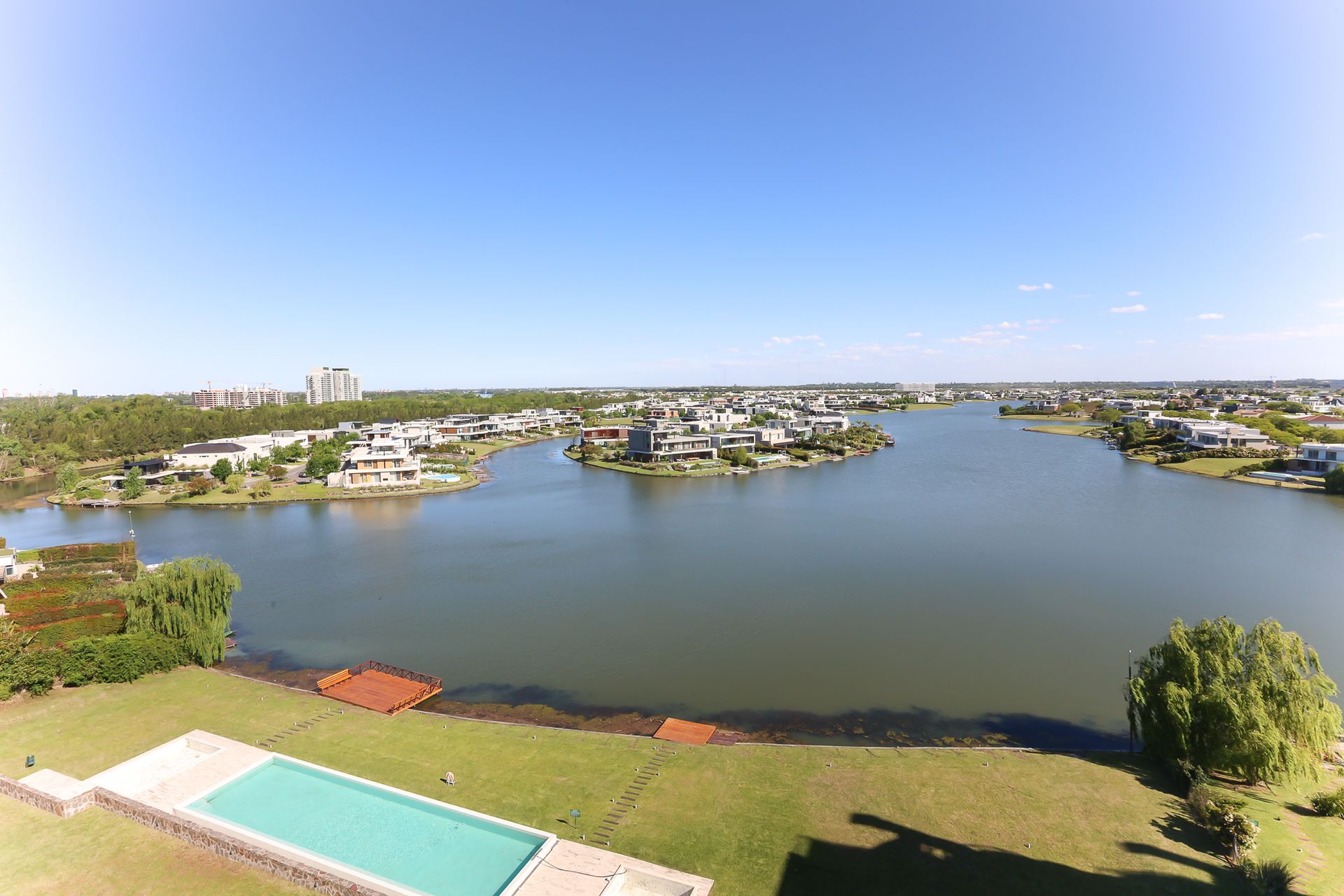 Venta Dpto Tipo Duplex 5Amb/Islas De Golf/Permuta