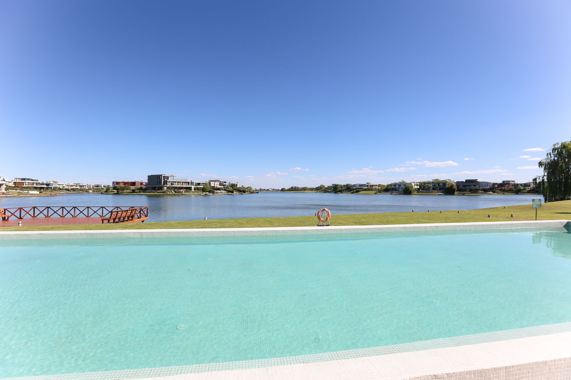 Venta Dpto Tipo Duplex 5Amb/Islas De Golf/Permuta