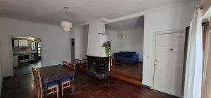 Sale of Multifamily House, Owned Lot, Carapachay