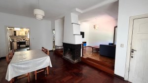 Sale of Multifamily House, Owned Lot, Carapachay