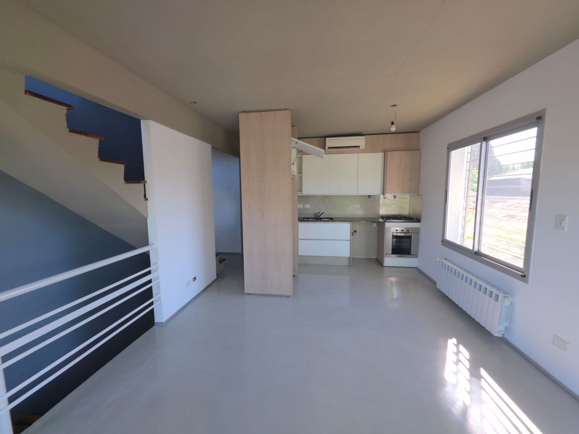 Venta Triplex. 3 Amb. Coch. Quincho. Olivos